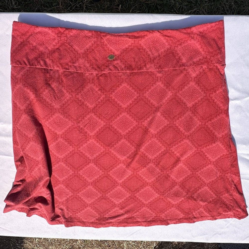 Sherpa Adventure Skirt Size XL Women's Red Pull-On Gear Padma Activewear Granola